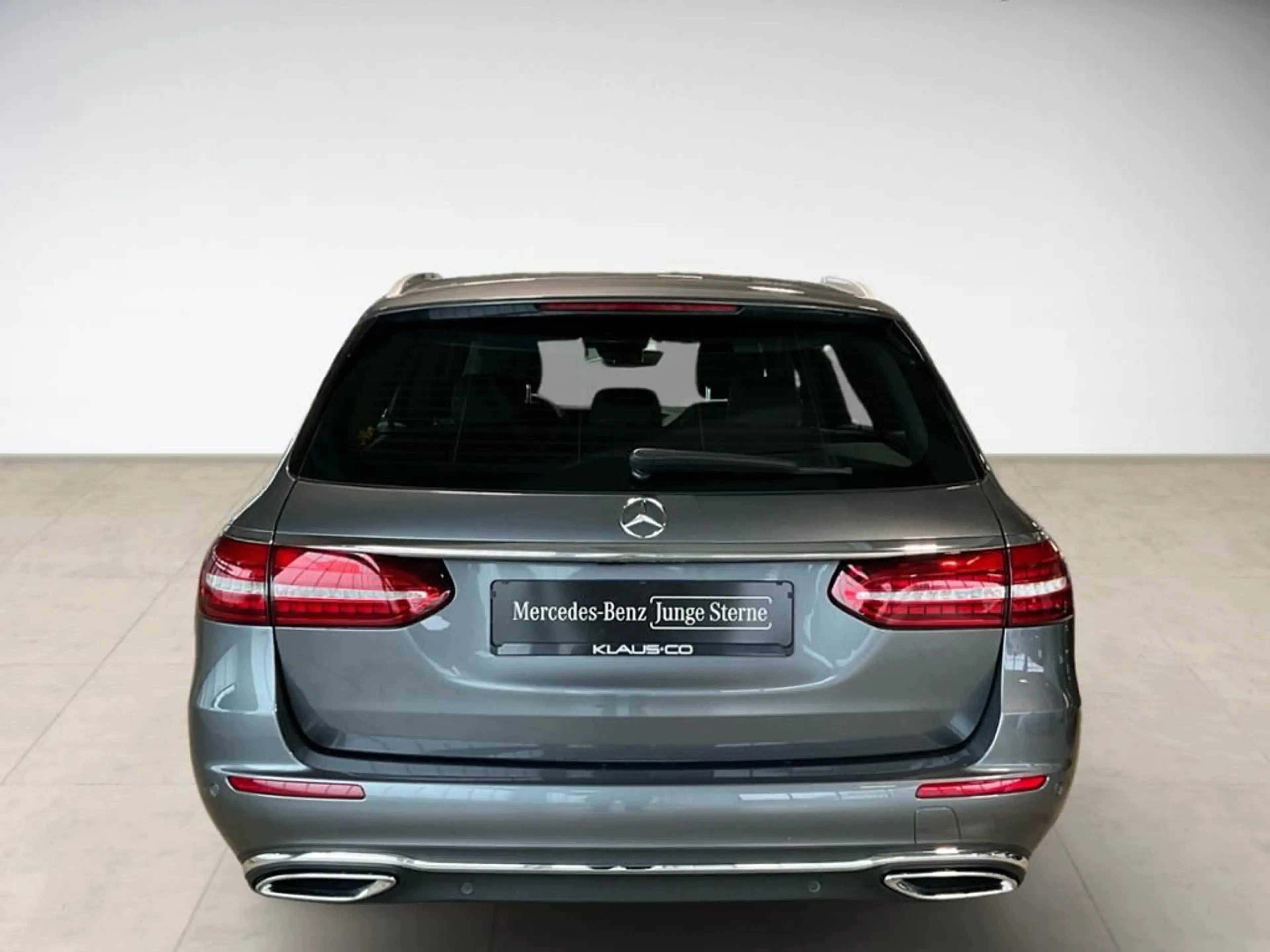 Mercedes-Benz E 300 d T 4MATIC Avantgarde ACC AUT Kam. KlimaA — photo 5