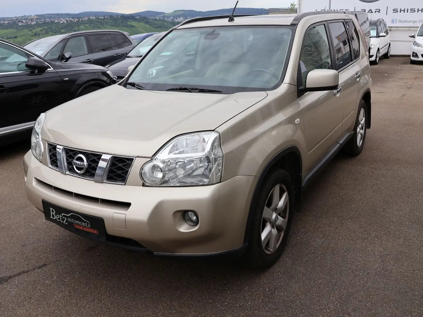 Nissan X-Trail LE 4X4 Keyless Navi SHZ Gold - 1