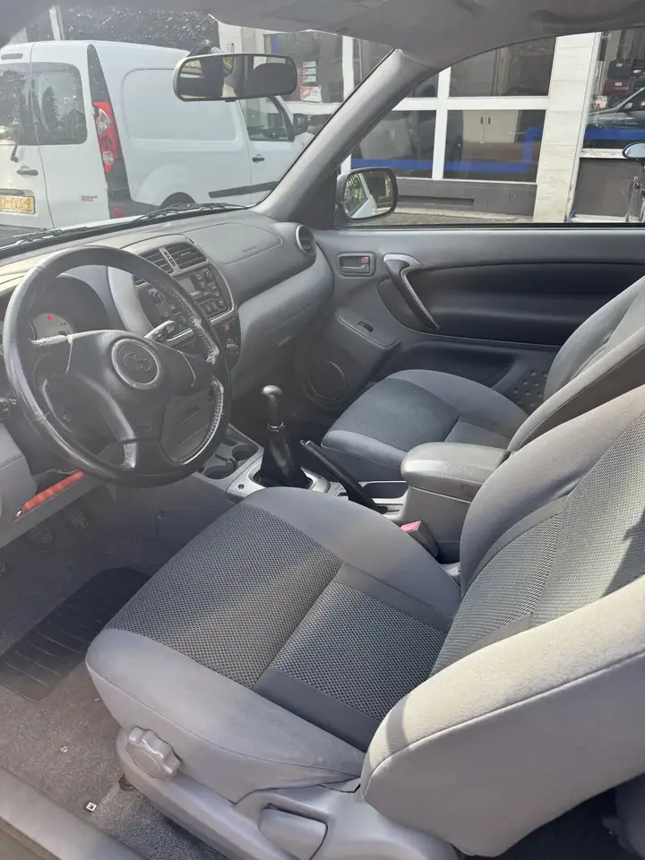 Toyota RAV4 2.0-16V VVT-i Sol, foto 7