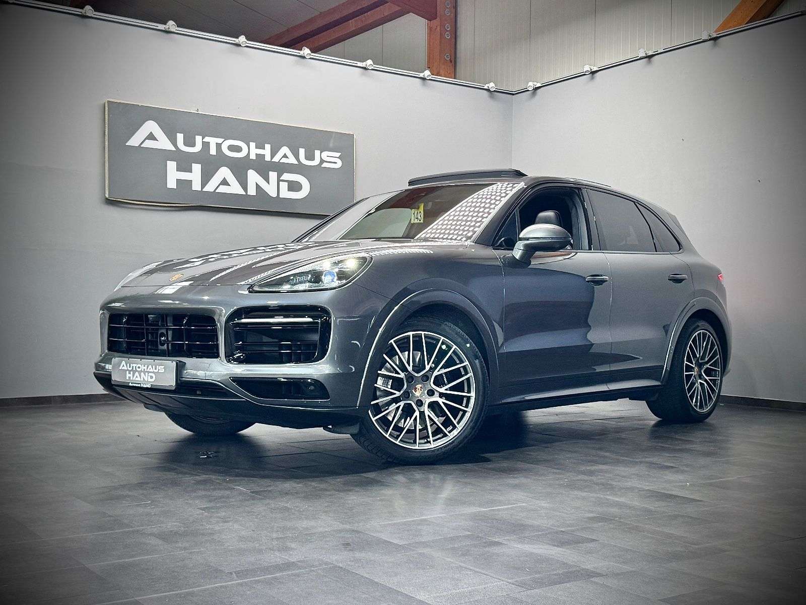 Second hand Porsche Cayenne 