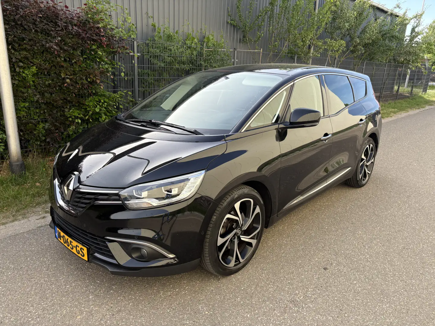 Renault Grand Scenic 1.3 TCe Intens 7 PERSOONS / NAVI / AIRCO ECC / CRU Černá - 2