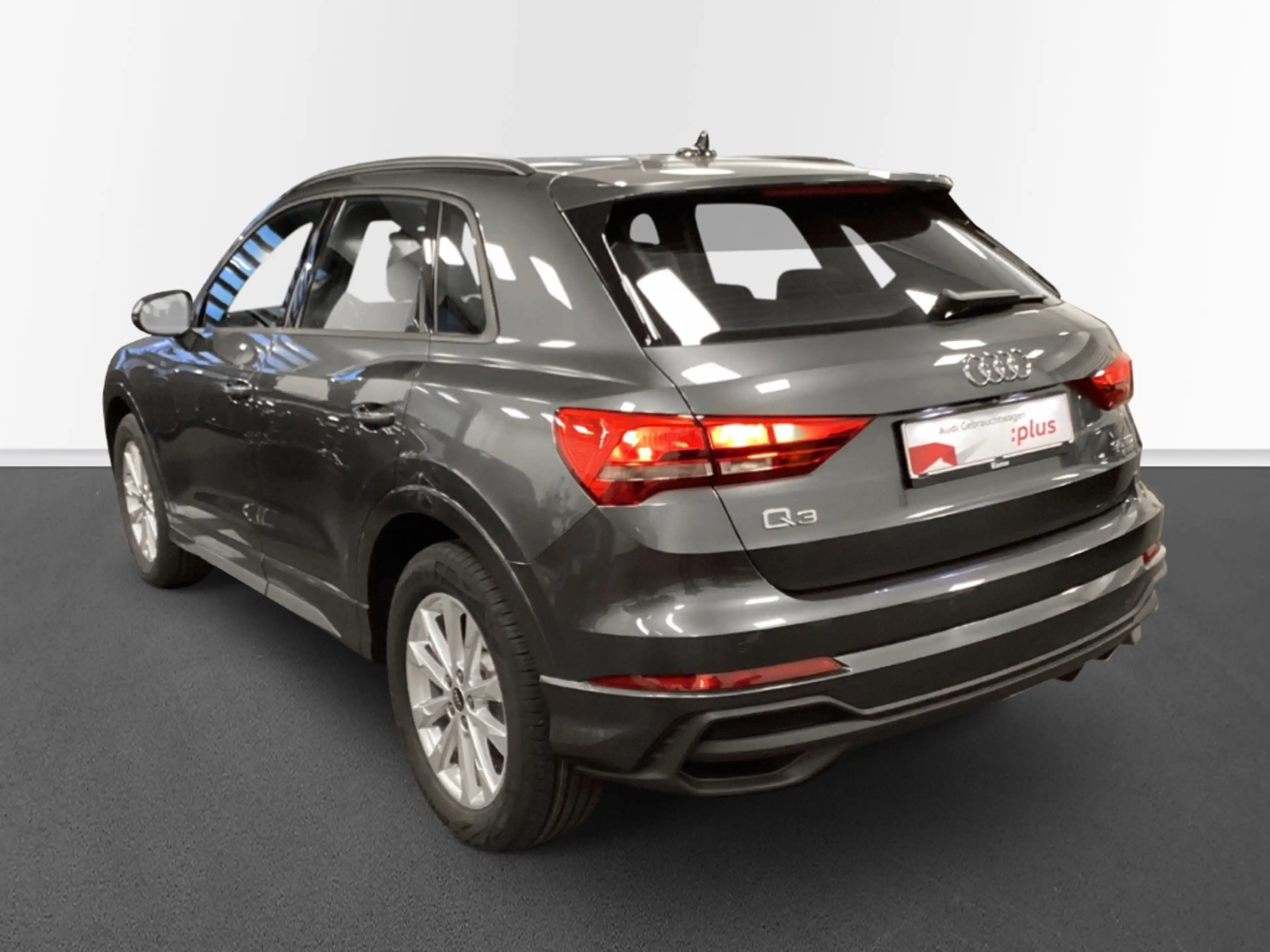 Audi Q3 S line 35TDI quattro S tronic Navi LED El. Heckkla — photo 2