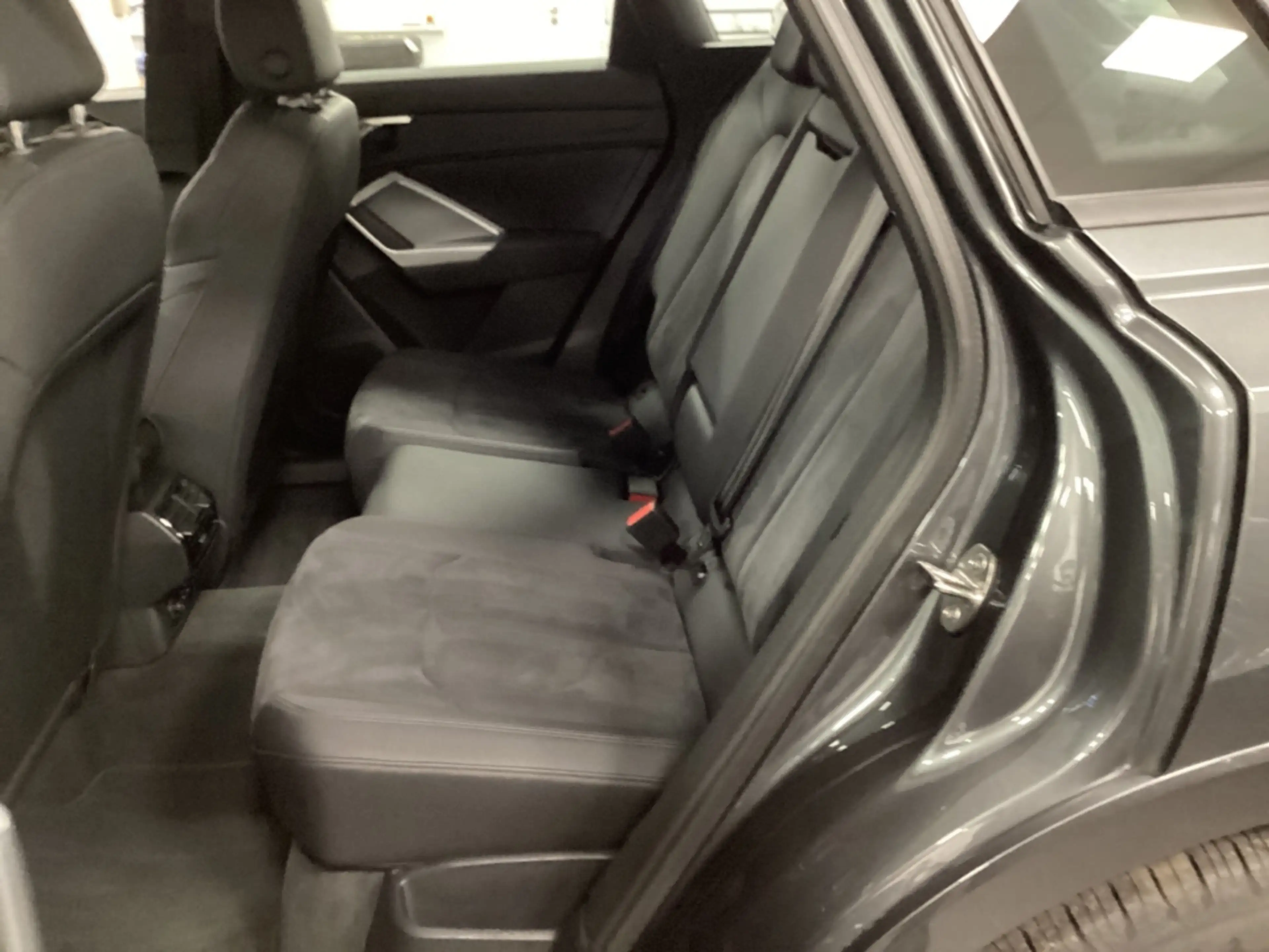 Audi Q3 S line 35TDI quattro S tronic Navi LED El. Heckkla — photo 10
