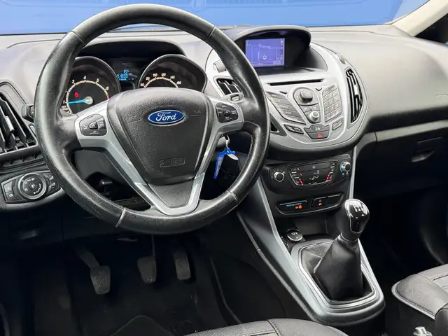 Ford B-Max view 8