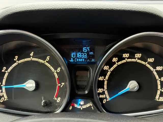 Ford B-Max view 9