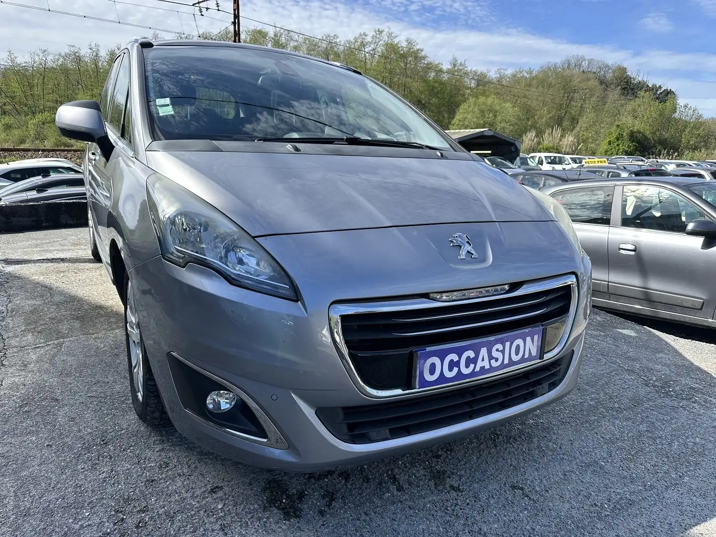 Peugeot 5008 1.6 E-HDI 115CH FAP ALLURE ETG6 Gris - 1