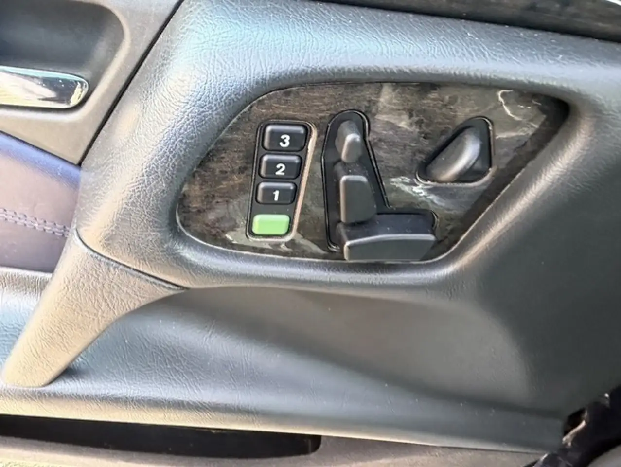 Mercedes-Benz E 55 AMG leder apk t/m 28-8-2027, foto 12
