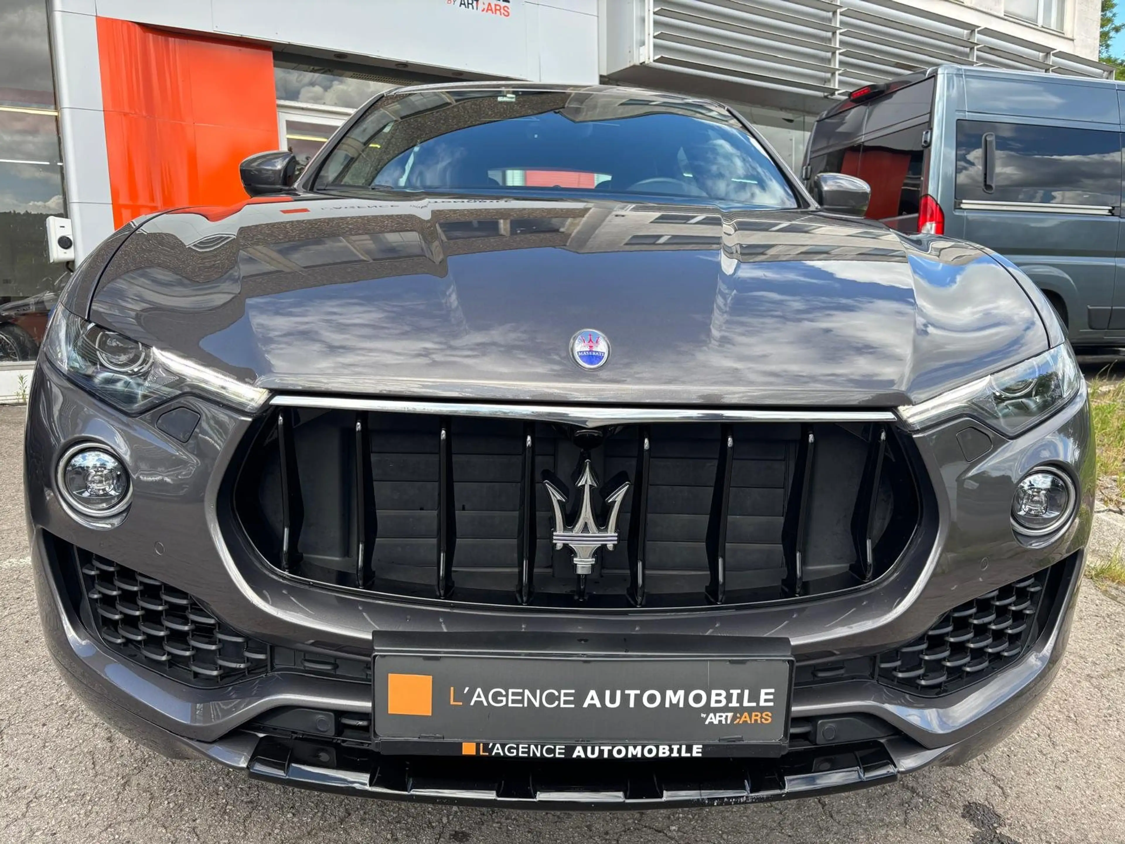 Maserati Levante Levante S Q4 GranSport — photo 3