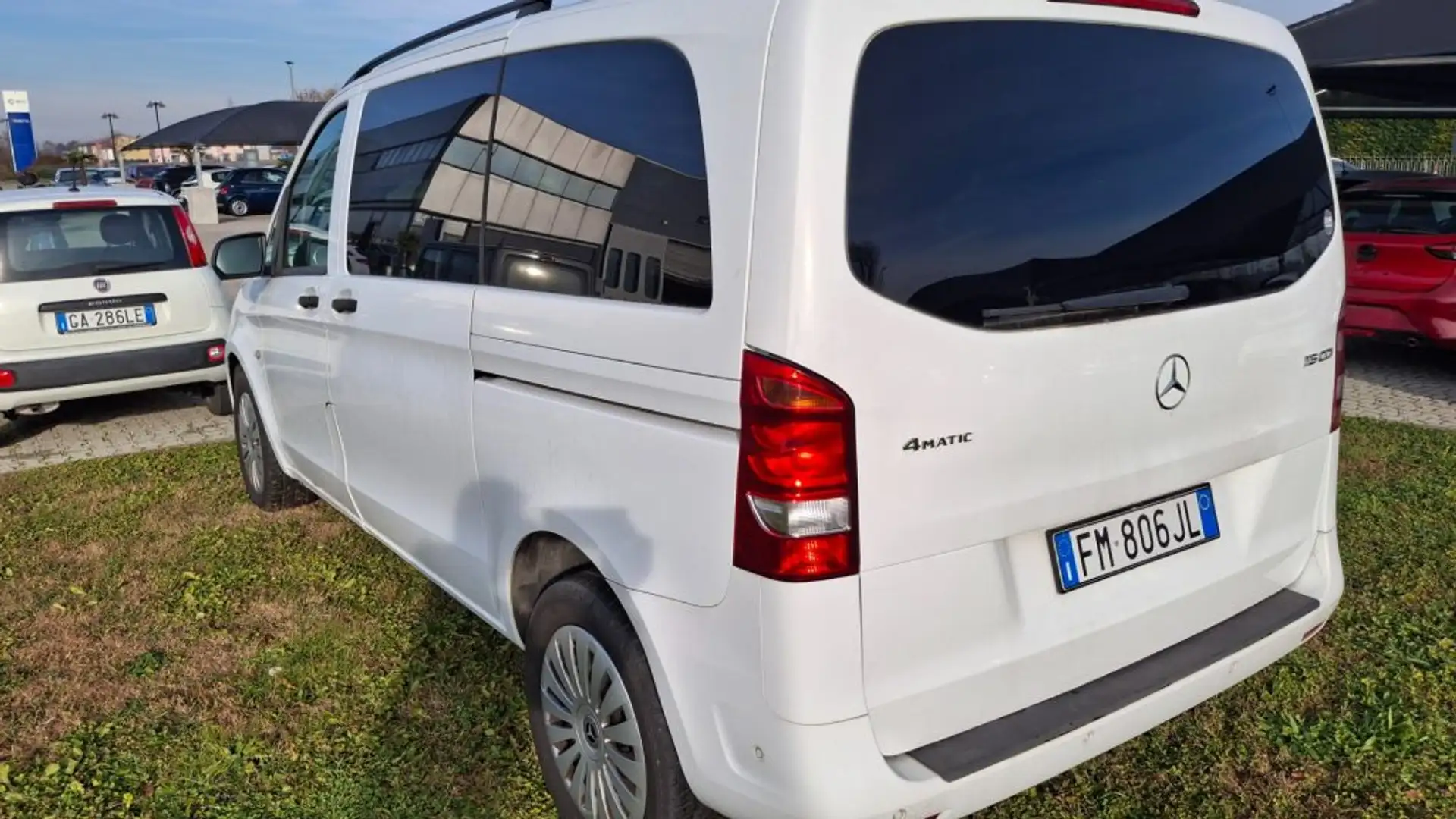 Mercedes-Benz Vito 2.2 116 CDI PC Mixto Compact 4 matic Weiß - 2