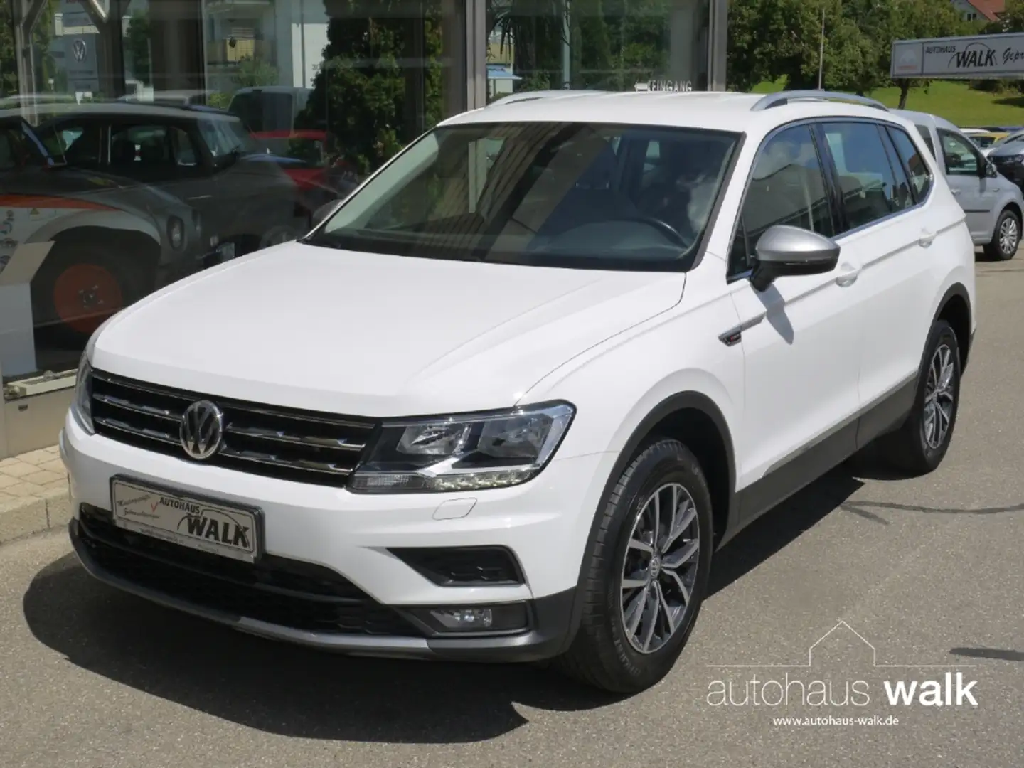 Volkswagen Tiguan Allspace 2.0 TDI DSG 4M Comfortline NAVI/AHK/Sthz Alb - 2