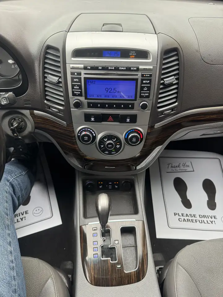 Hyundai SANTA FE снимка Hyundai SANTA FE