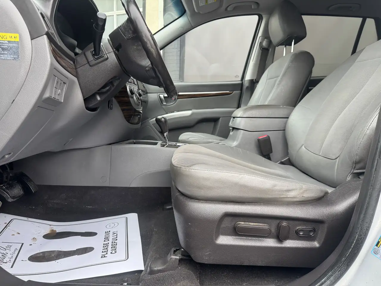 Hyundai SANTA FE снимка Hyundai SANTA FE