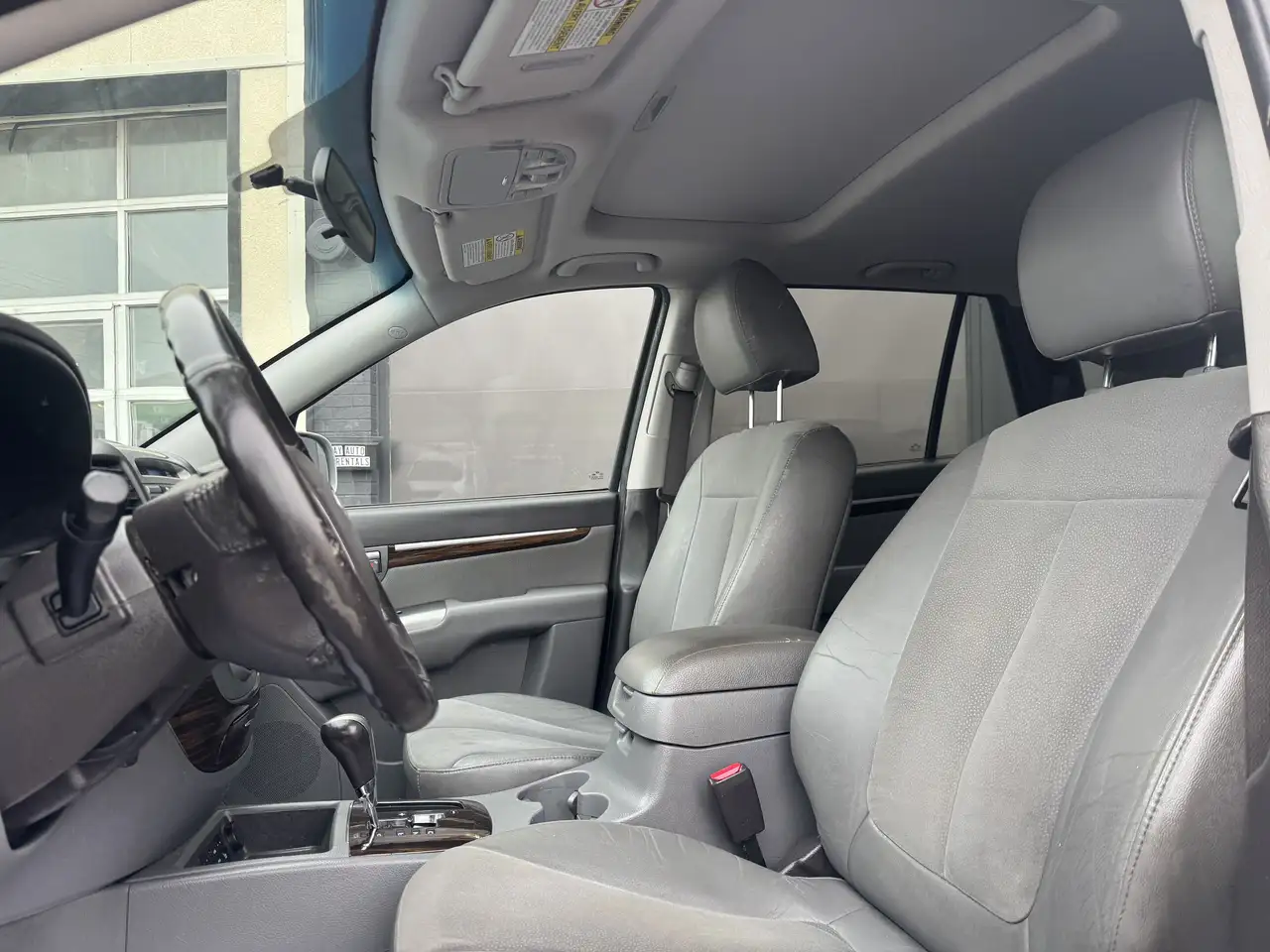 Hyundai SANTA FE снимка Hyundai SANTA FE