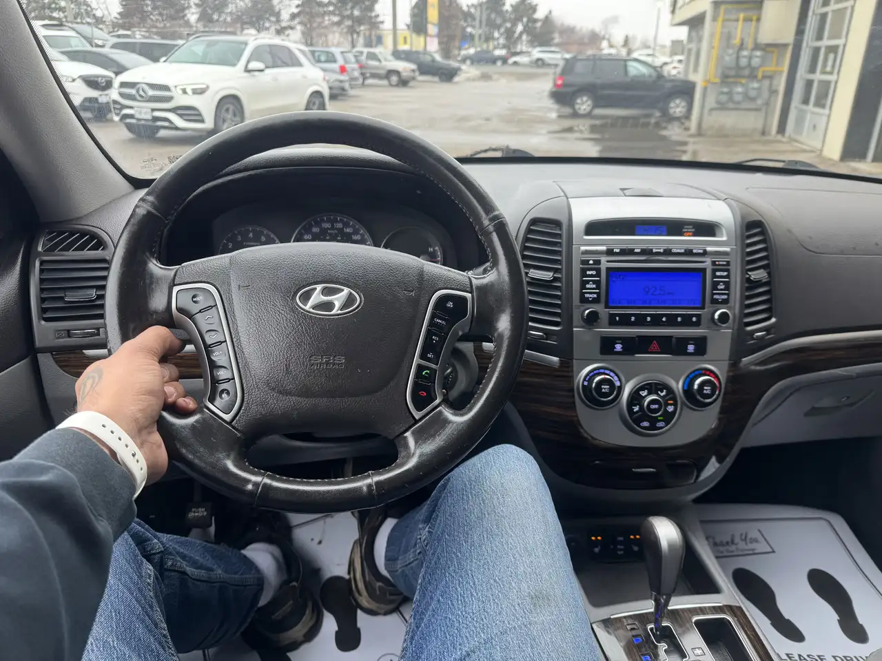 Hyundai SANTA FE снимка Hyundai SANTA FE