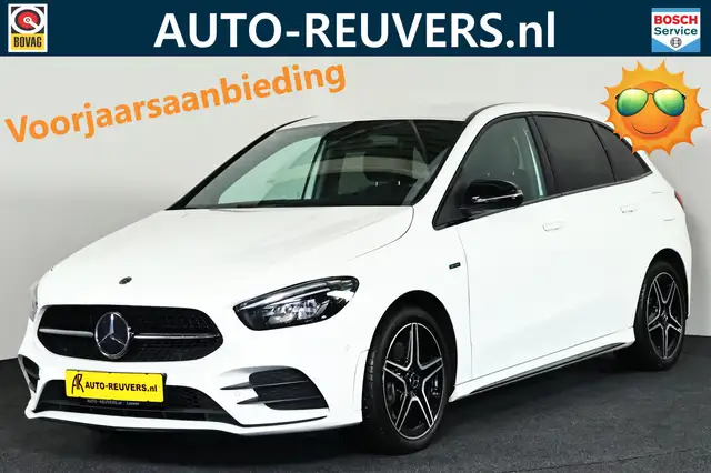 Mercedes-Benz B 250 e AMG Line / LED / Burmester / Navi