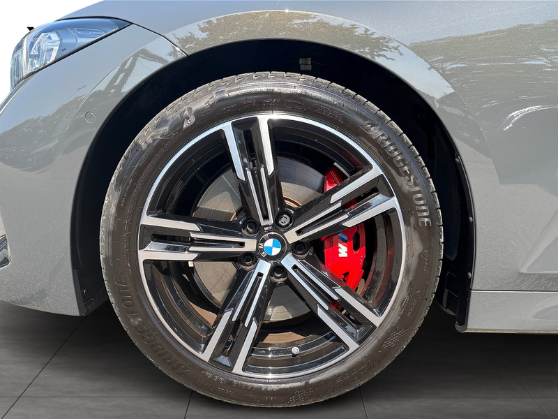 BMW 340 M340d xDrive Touring Innovationspaket Panoramadach — photo 5