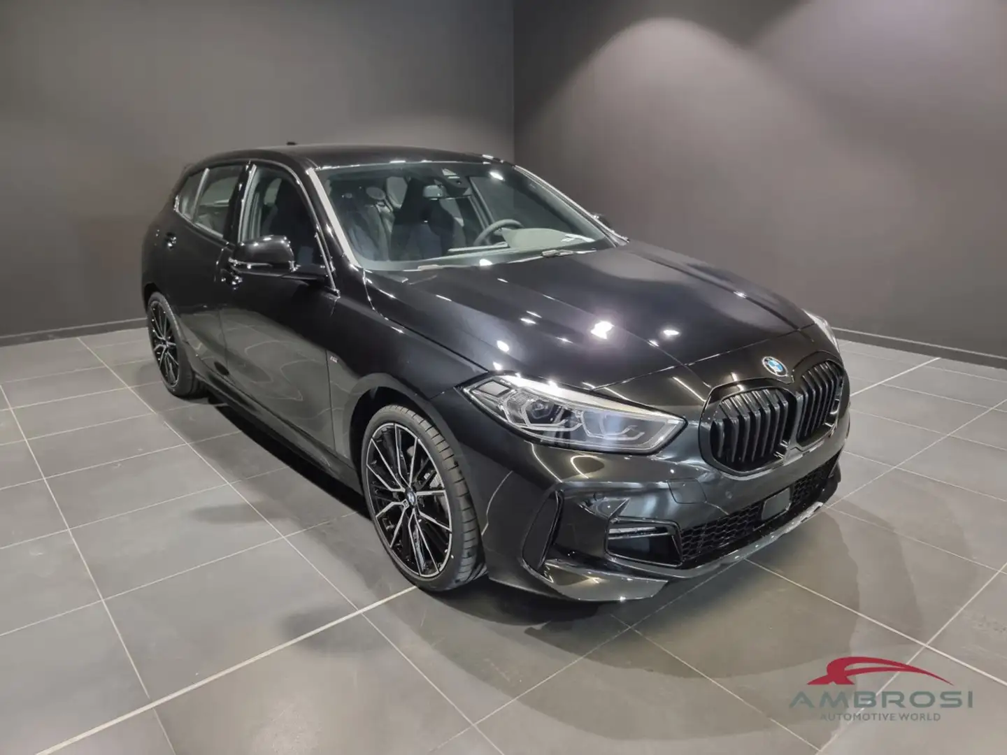 BMW 120 120d 5 porte Msport Package Negru - 2