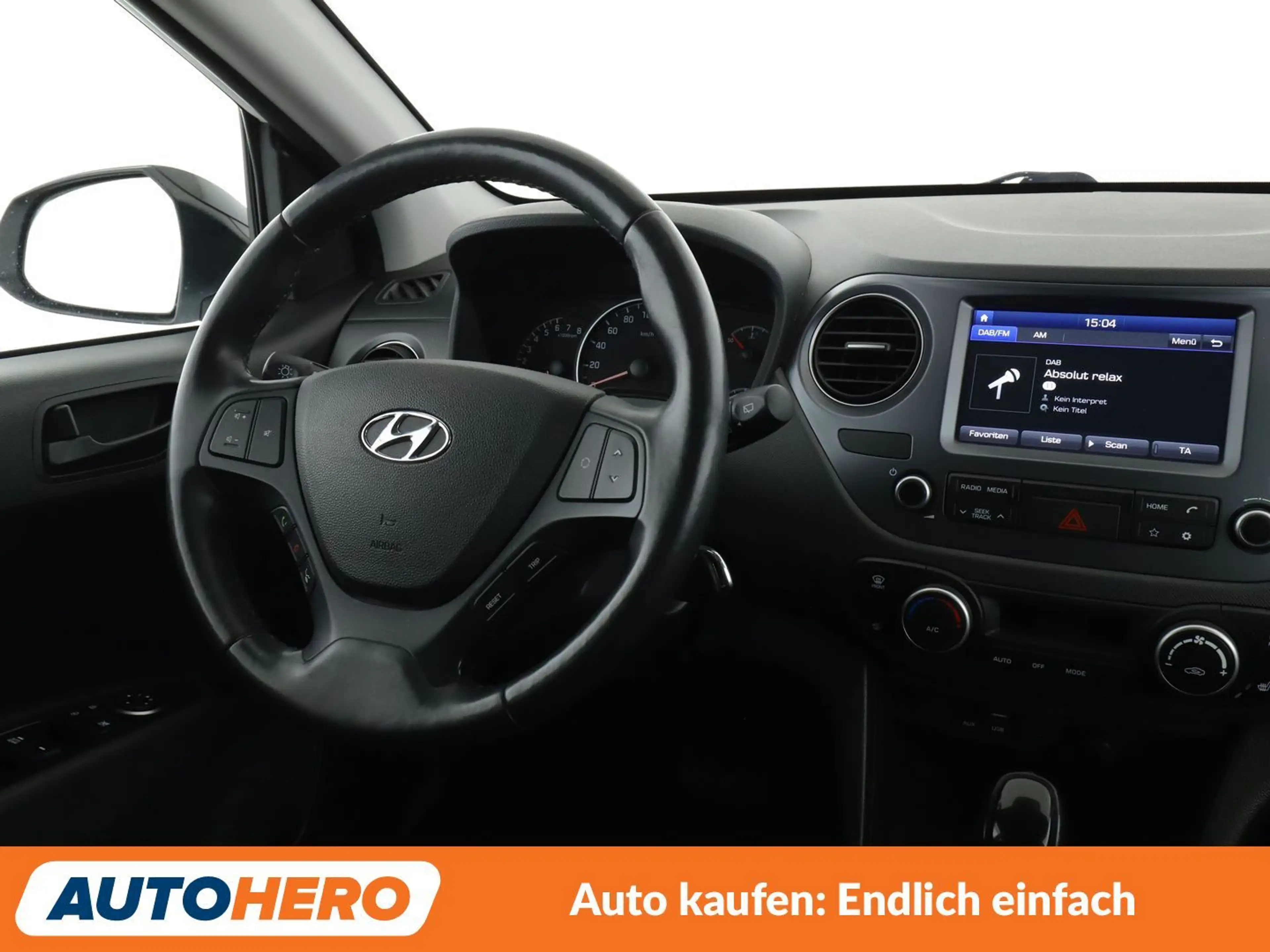 Hyundai i10 1.2 YES! Plus Aut.*PDC*SHZ*ALU*KLIMA* — photo 13