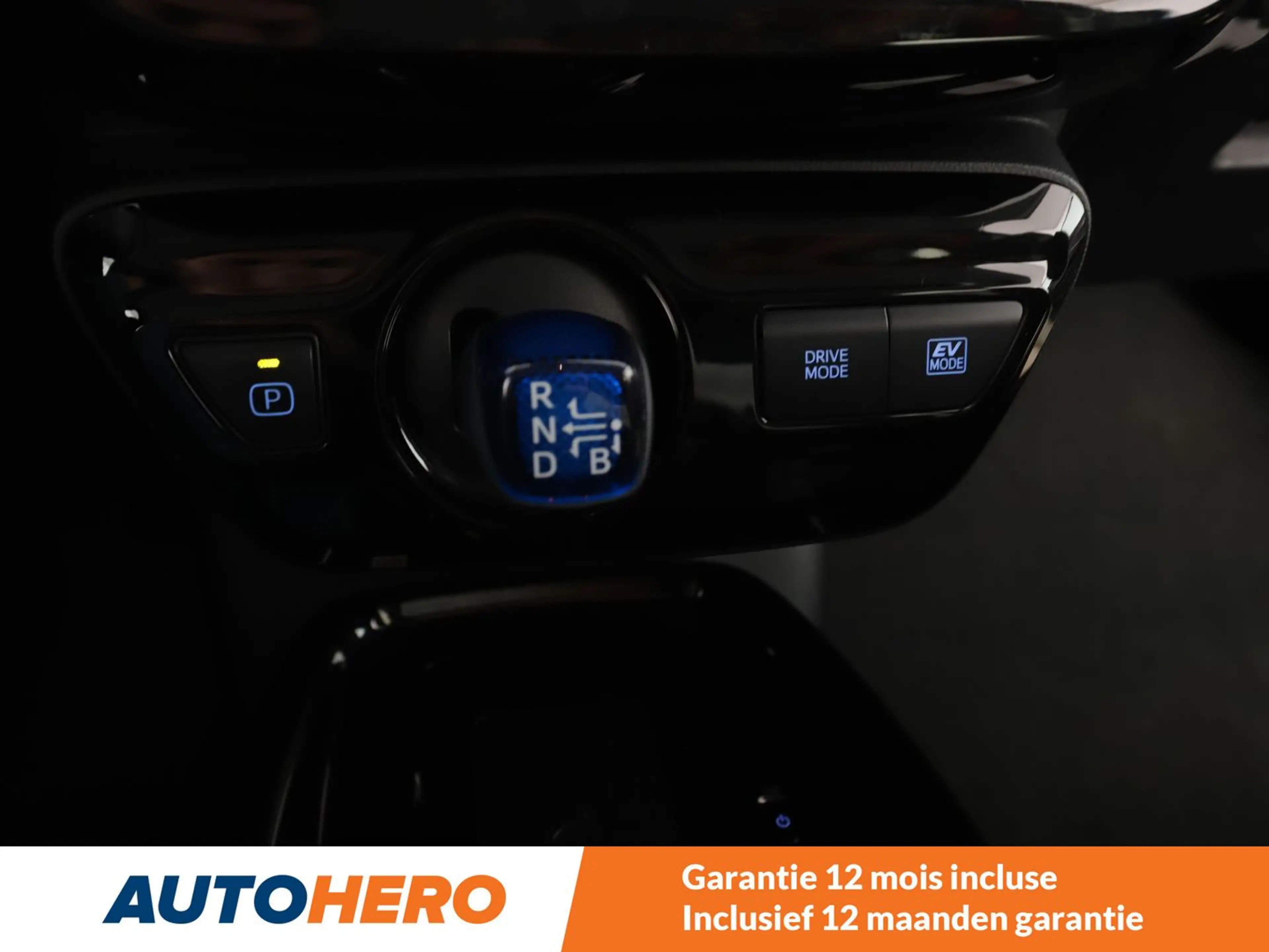 Toyota Prius 1.8 Comfort — photo 15