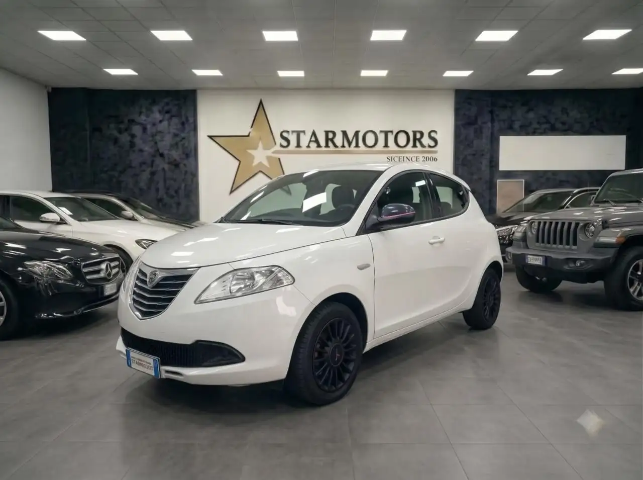 Lancia Ypsilon