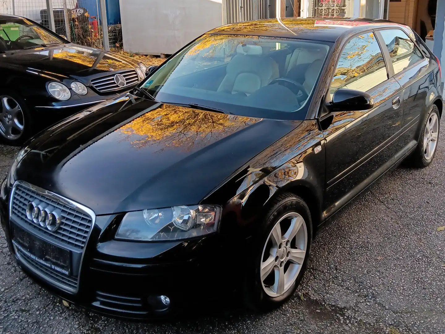 Audi A3 1.9 TDI Ambition Schwarz - 1