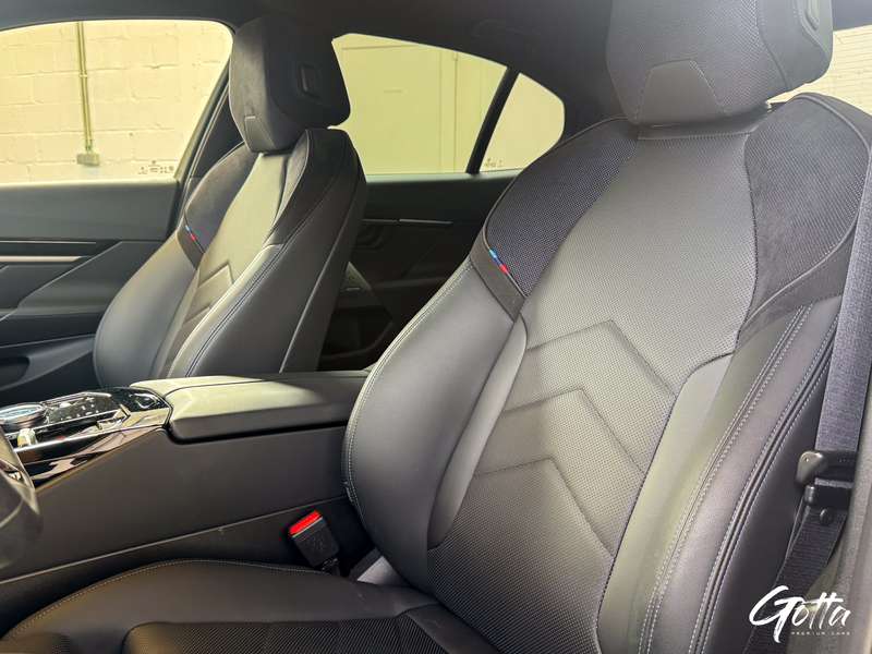 Photo du véhicule BMW 530