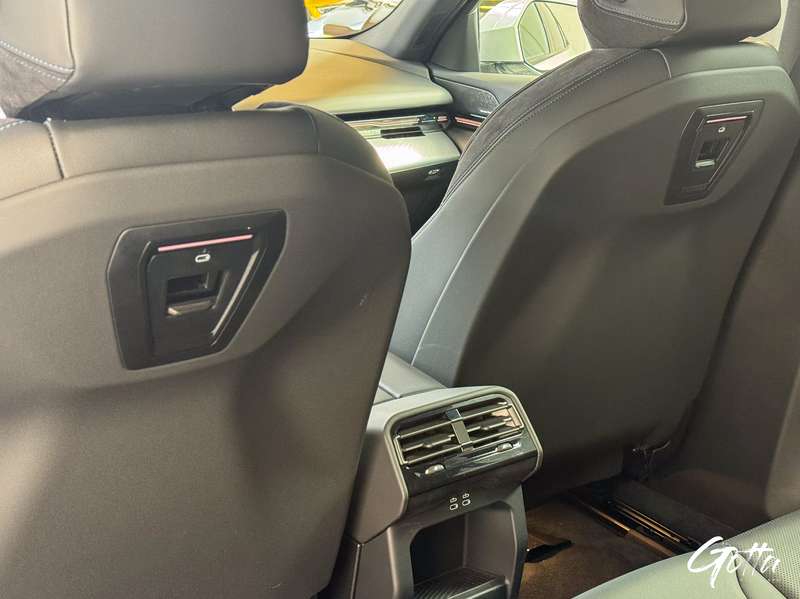 Photo du véhicule BMW 530