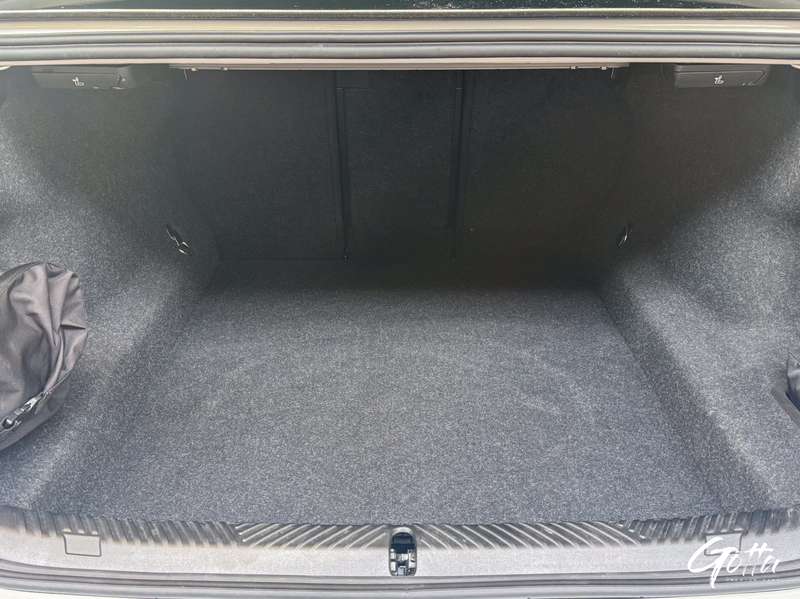 Photo du véhicule BMW 530