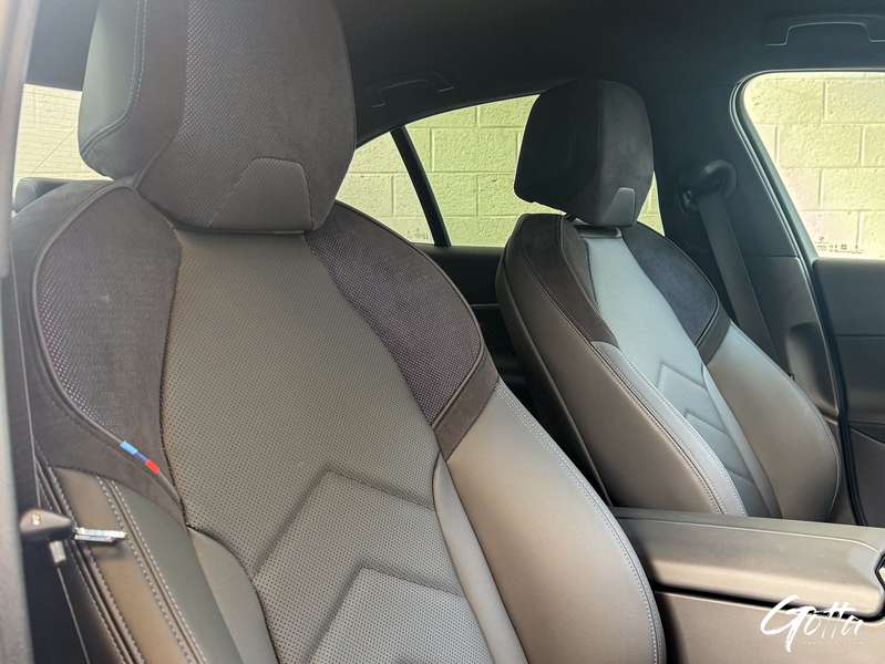 Photo du véhicule BMW 530