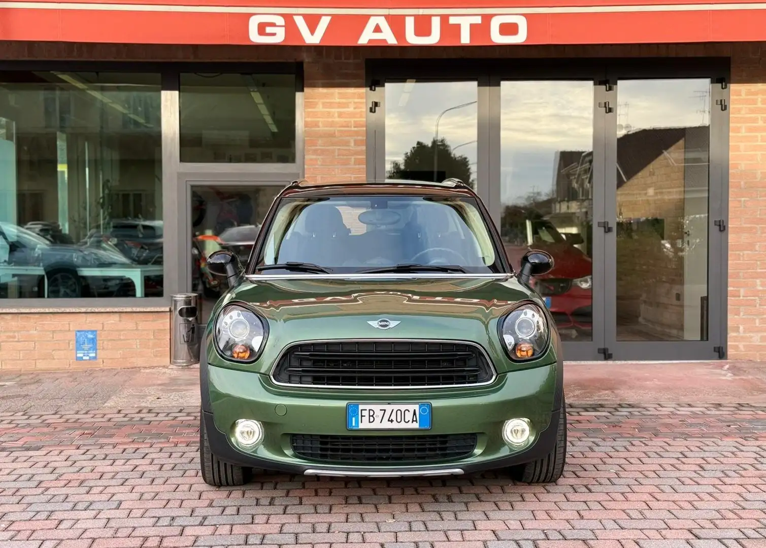 MINI Cooper D Countryman Mini Cooper D Park Lane Plus Countryman Verde - 2