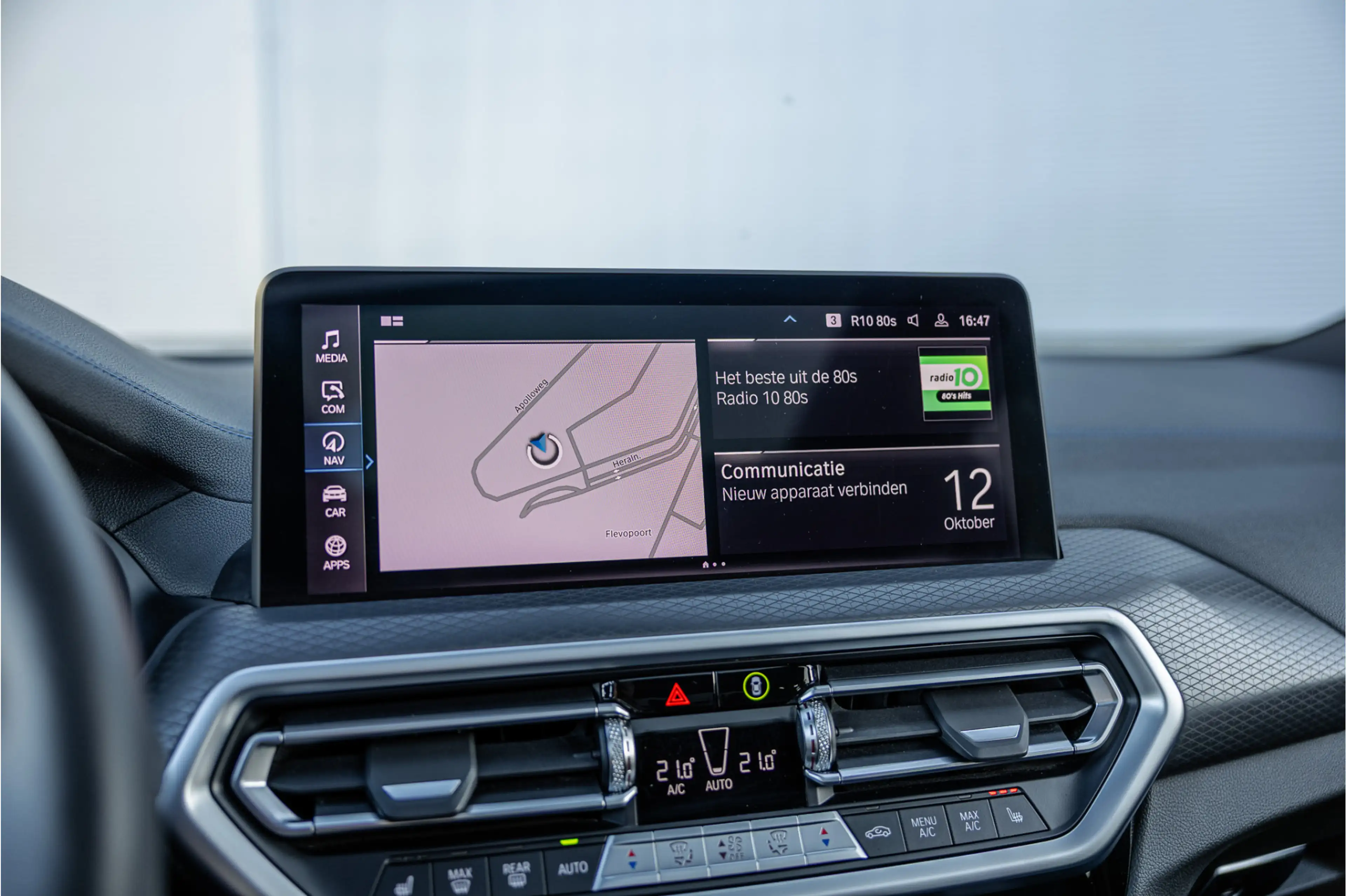 BMW iX3 High Executive 80 kWh SOH 99% M Sport / Pano / Har — photo 13