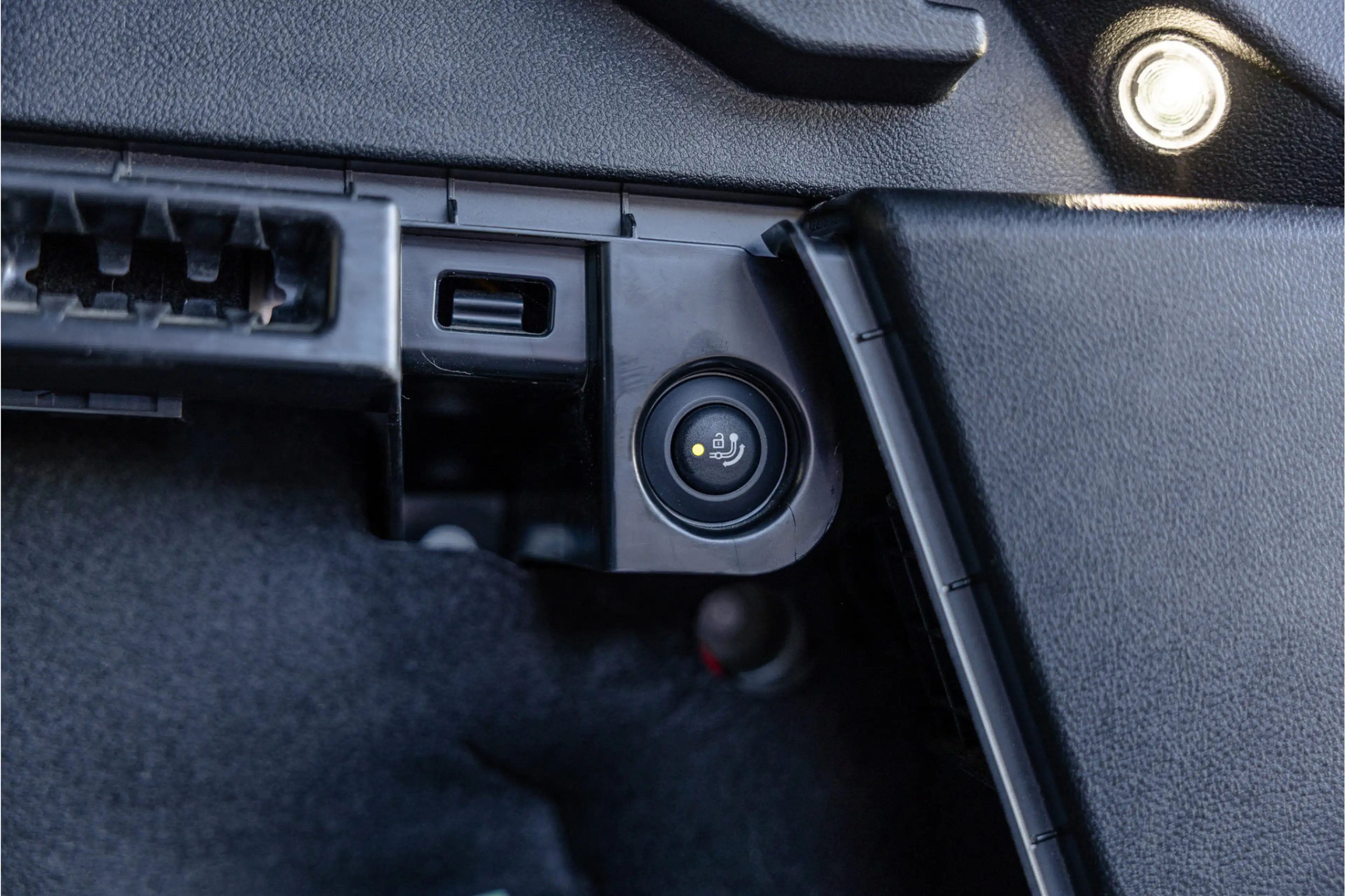 BMW iX3 High Executive 80 kWh SOH 99% M Sport / Pano / Har — photo 23