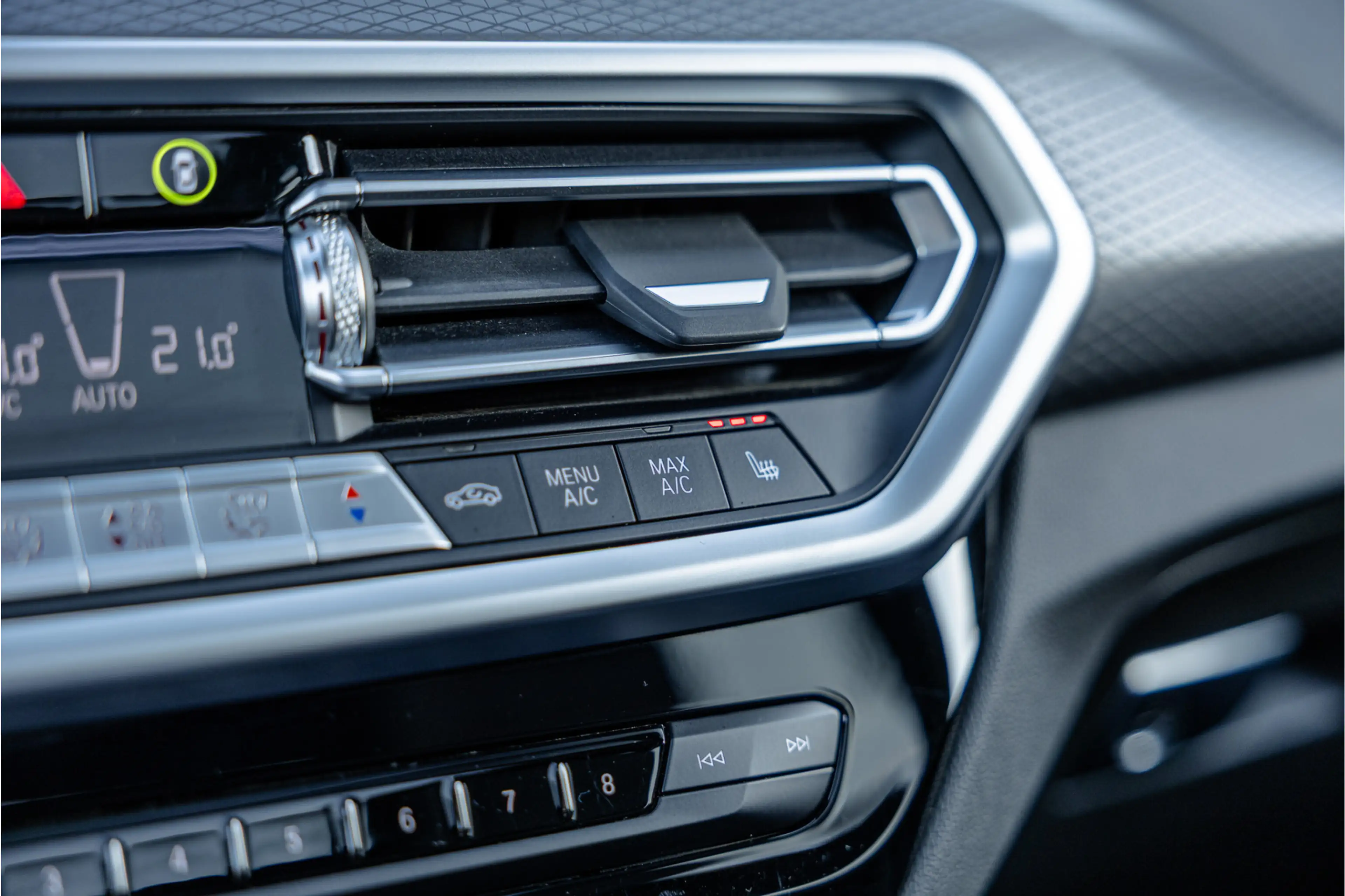 BMW iX3 High Executive 80 kWh SOH 99% M Sport / Pano / Har — photo 20