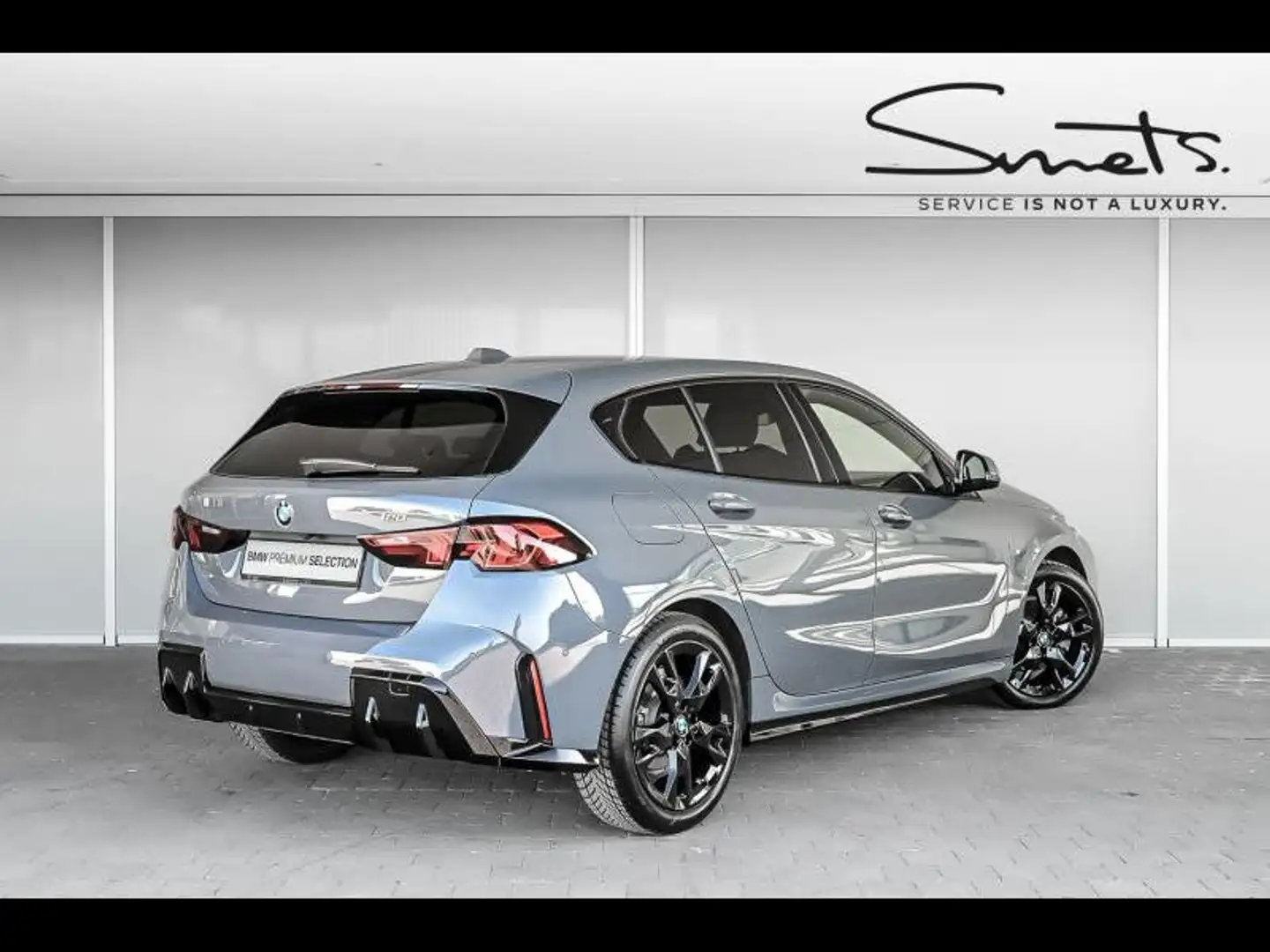 BMW 120 F70 - Nieuw model - M Pack Grijs - 2