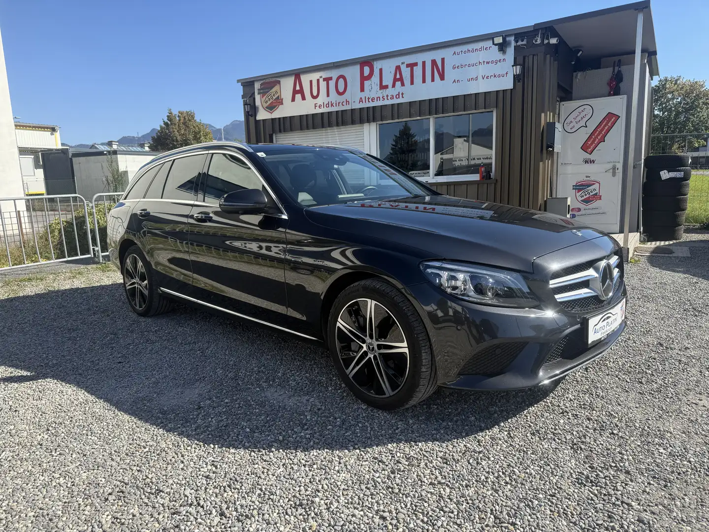 Mercedes-Benz E 300 de PHEV T Austria Edition Aut. Grau - 2