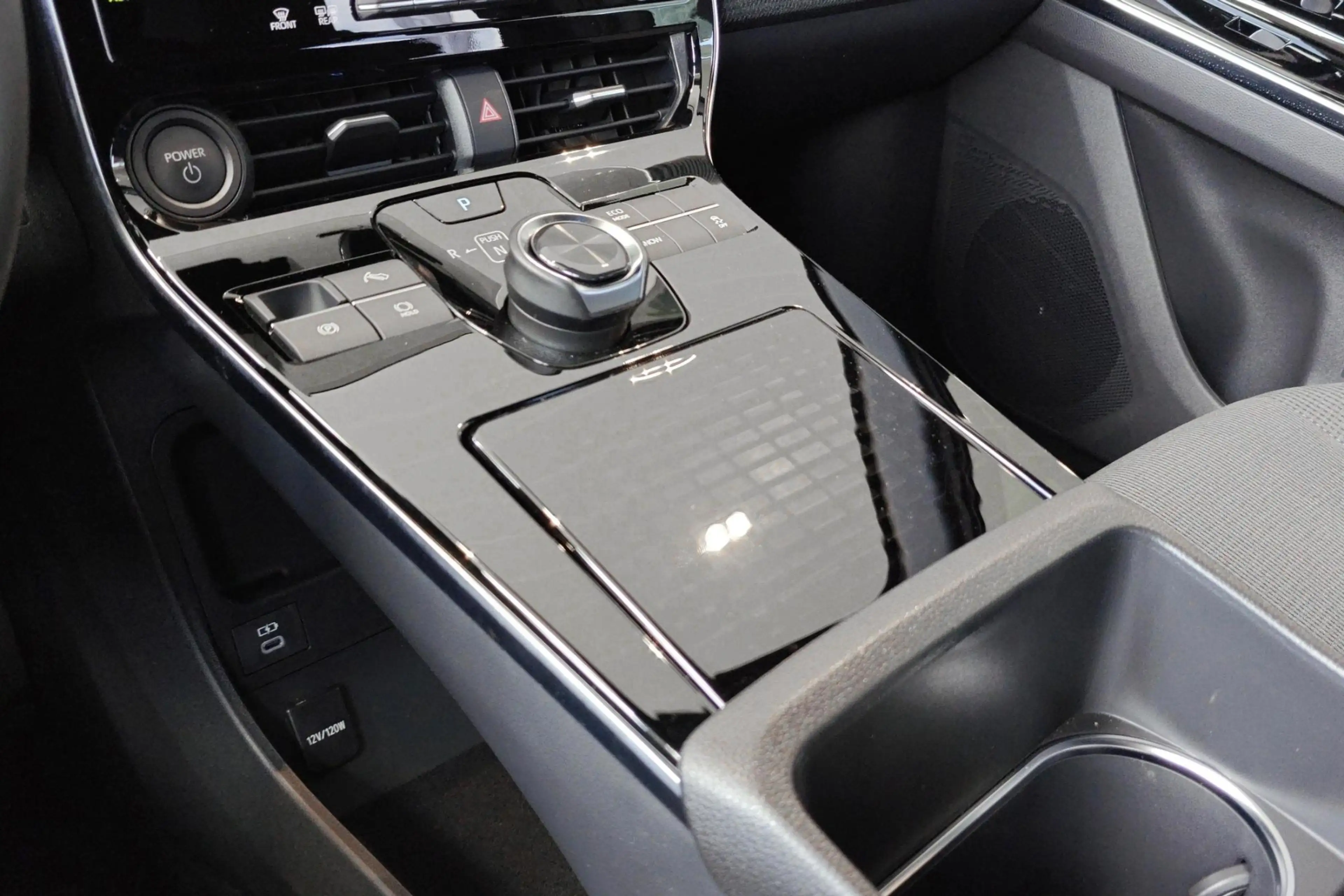 Toyota bZ4X 73.1 kWh 2WD Business Plus - NIEUW! — photo 15