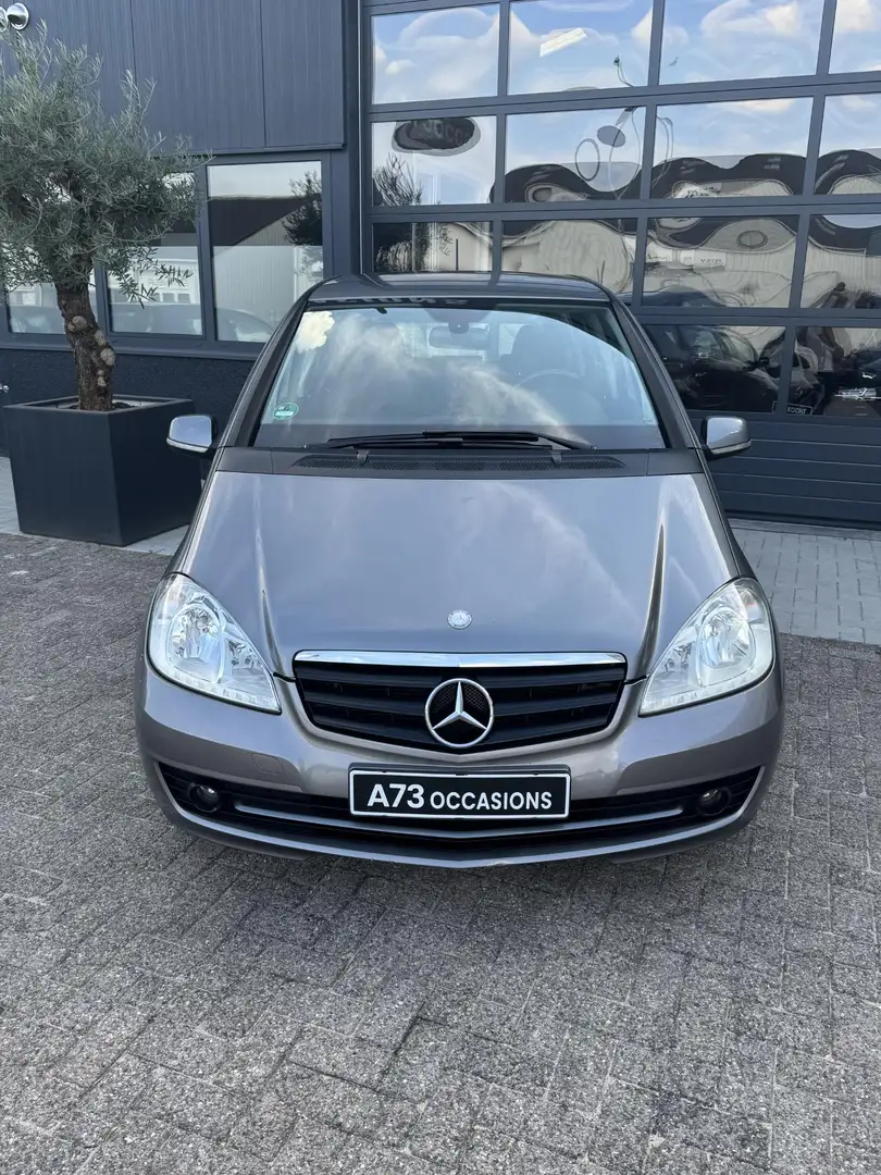 Mercedes-Benz A 150 Business Class AUTOMAAT Grijs - 2