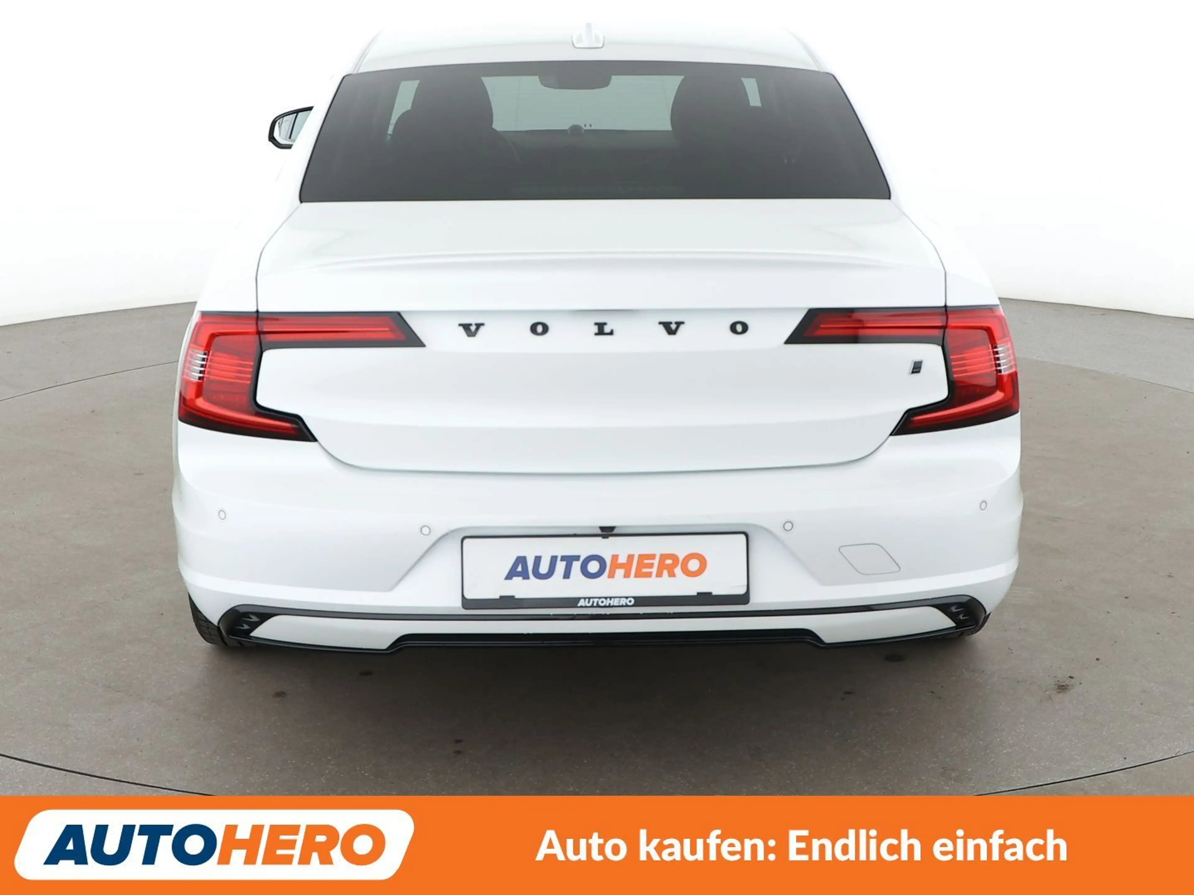 Volvo S90 2.0 B5 Mild-Hybrid Ultimate Dark AWD Aut.*NAVI*LED — photo 5