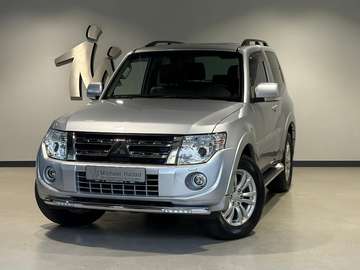 3,2 DI-D Instyle TOP Automatik 4WD * 1A *