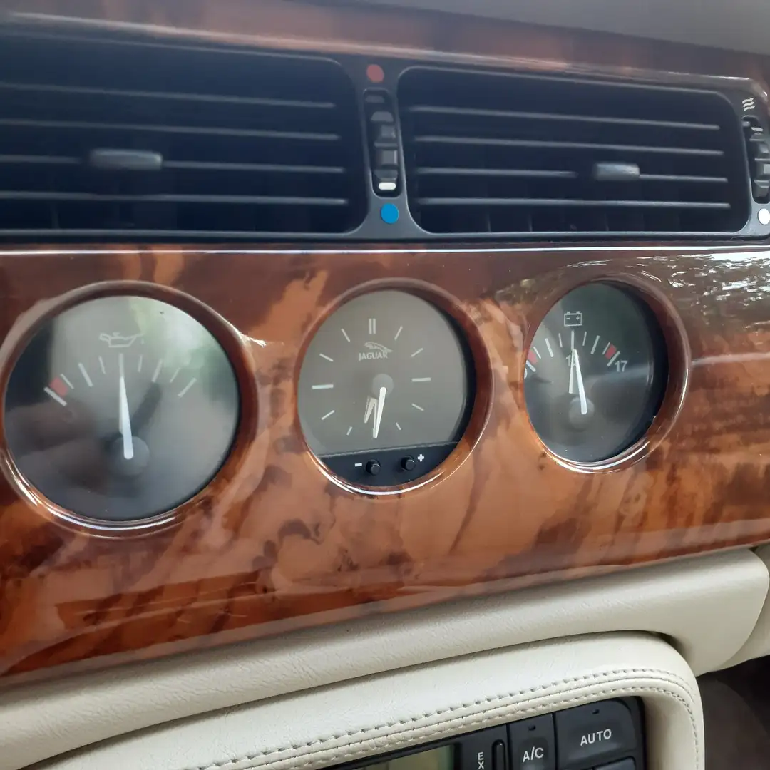 Jaguar XK8 Coupe 4.0 cambio nuovo - 2