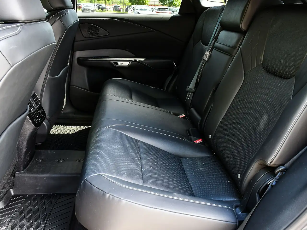 Lexus RX photo Lexus RX