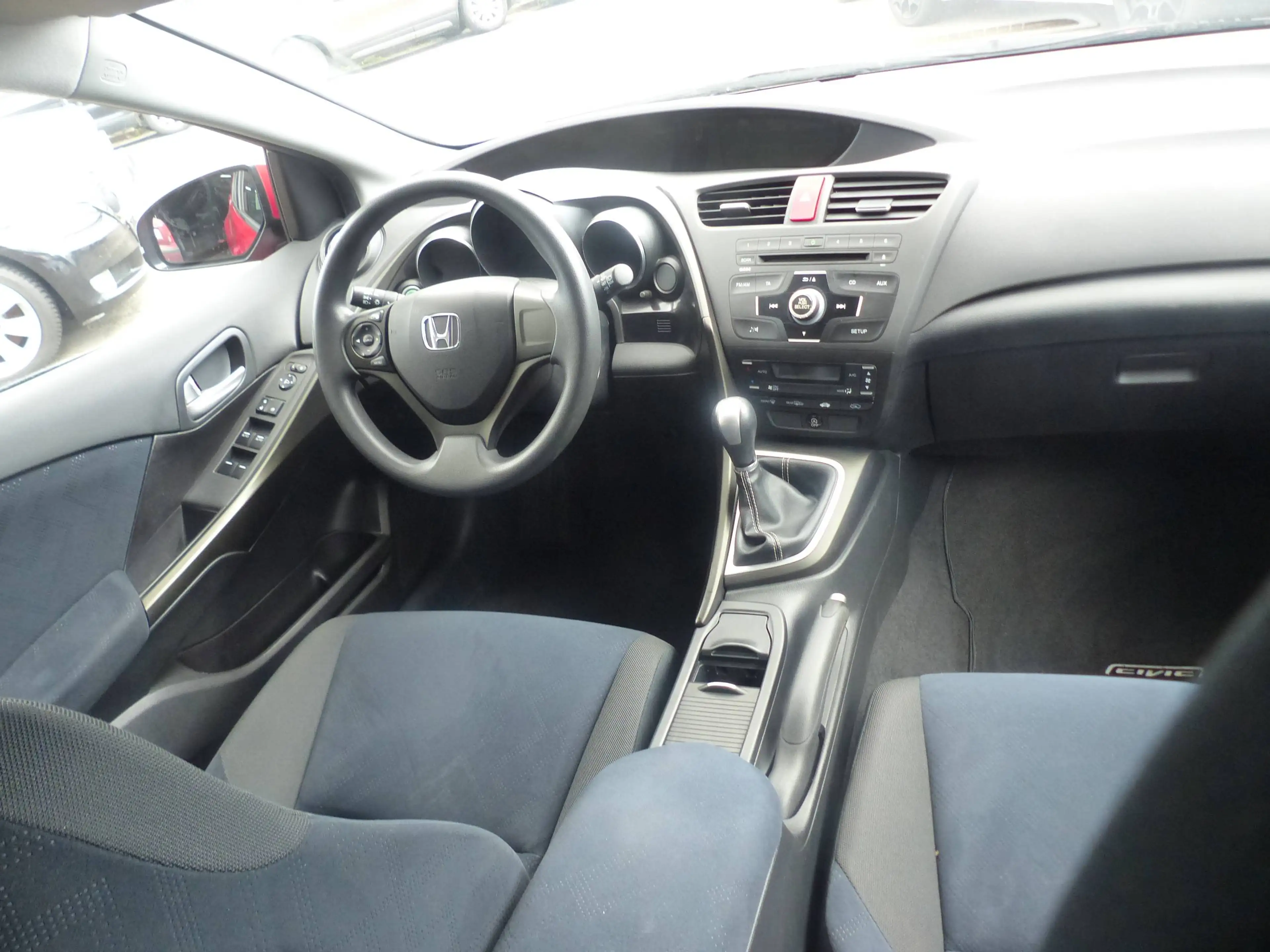 Honda Civic 1.4 i-VTEC Comfort - Klimaautomatik HU/AU NEU — photo 11