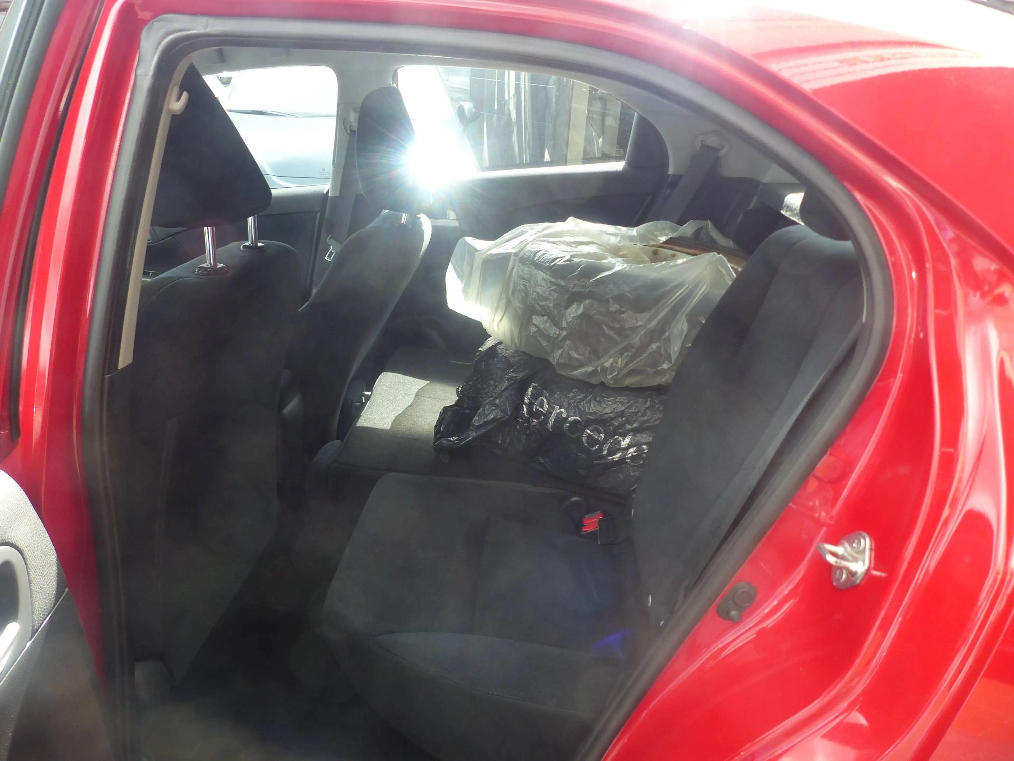 Honda Civic 1.4 i-VTEC Comfort - Klimaautomatik HU/AU NEU — photo 8