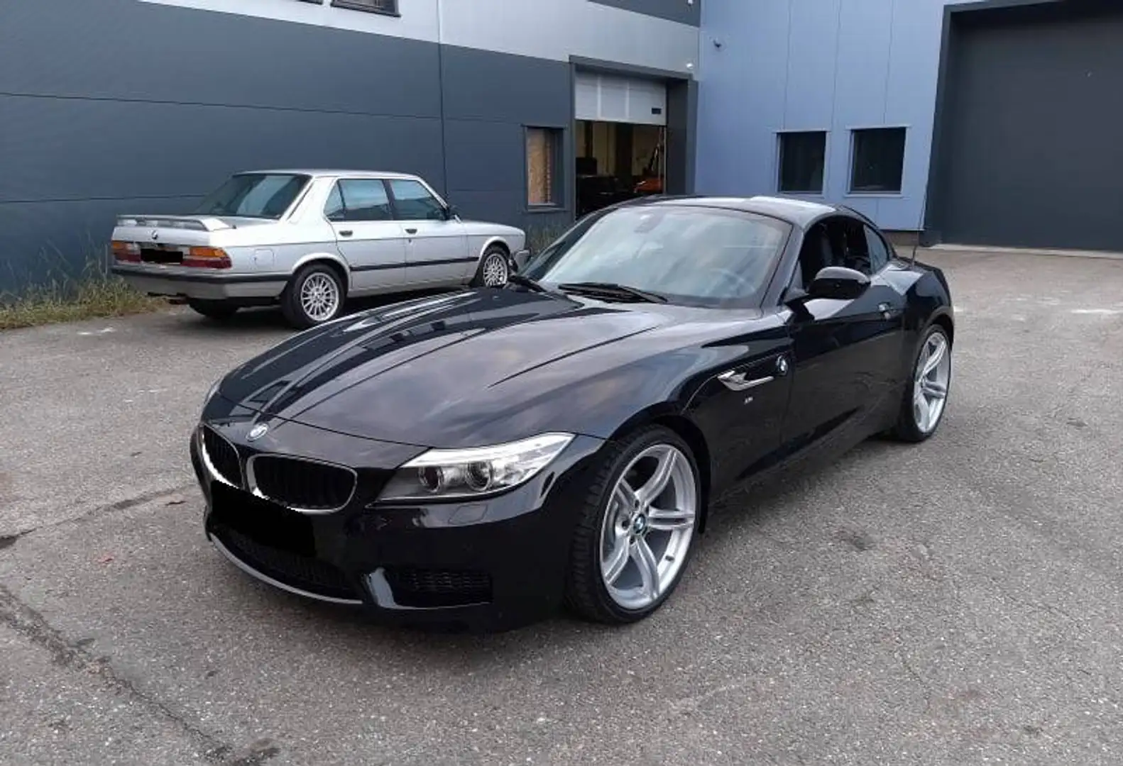 BMW Z4 sDrive 28i Aut. M Paket Schwarz - 1