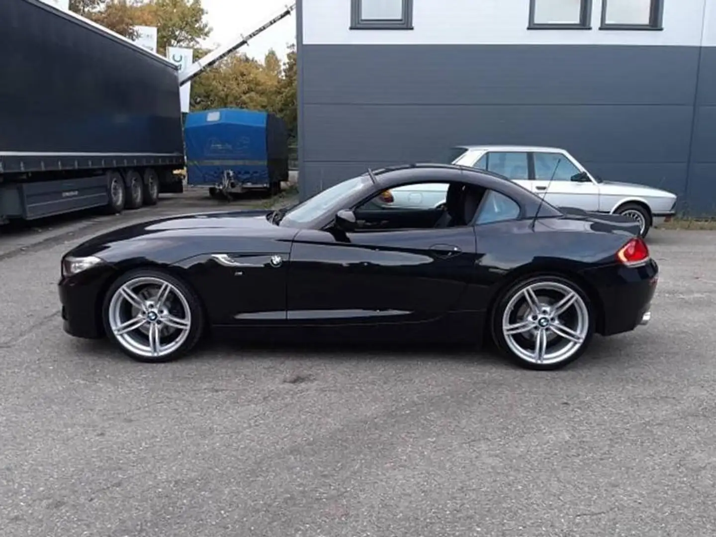 BMW Z4 sDrive 28i Aut. M Paket Schwarz - 2