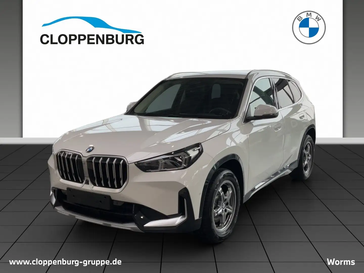 BMW X1 sDrive20i  xLine AHK+LED+Head-Up+Shz+Parkassist. Bílá - 1