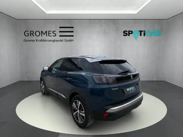 Peugeot 3008 view 5