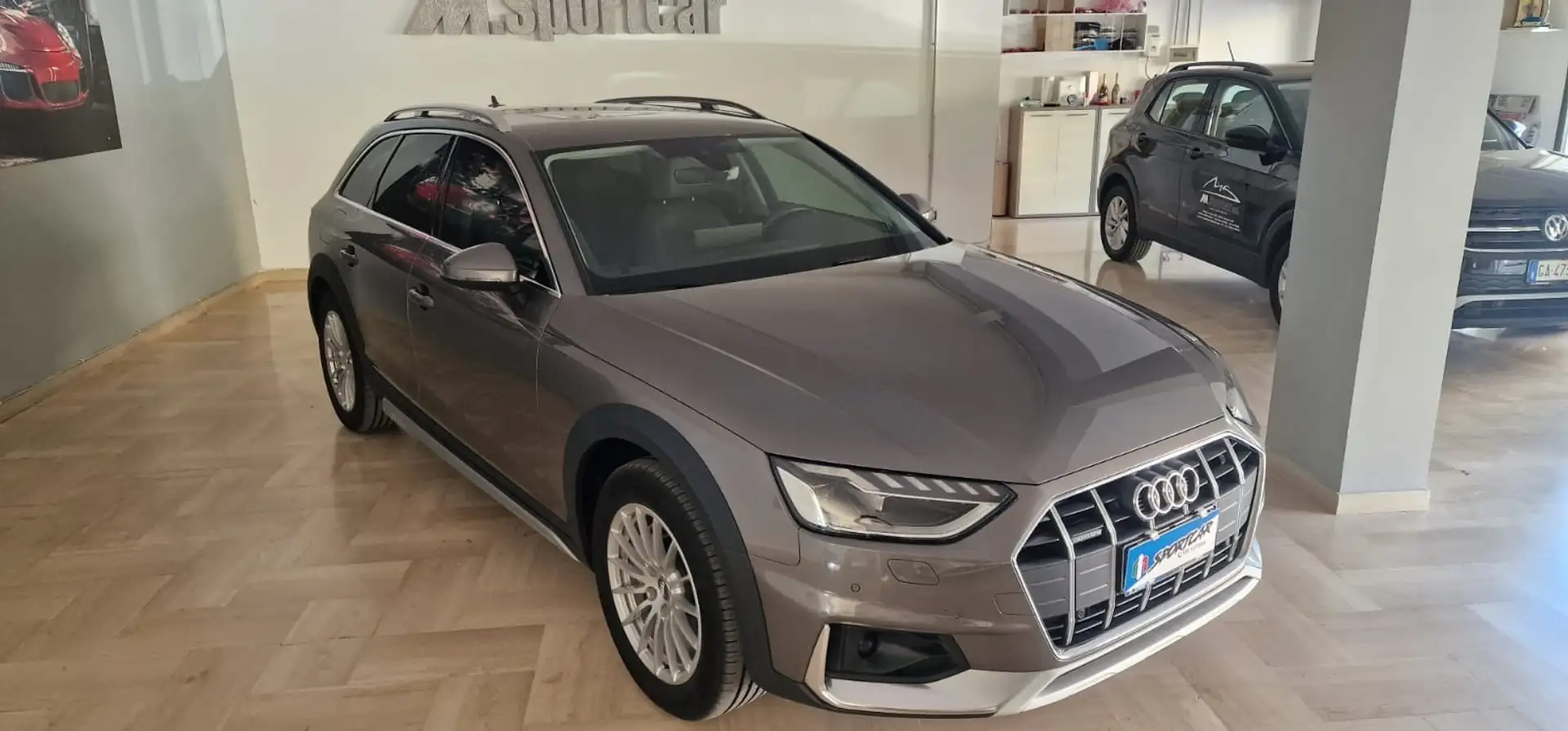 Audi A4 allroad 40 2.0 tdi Business Evolution quattro 190cv s tron - 2