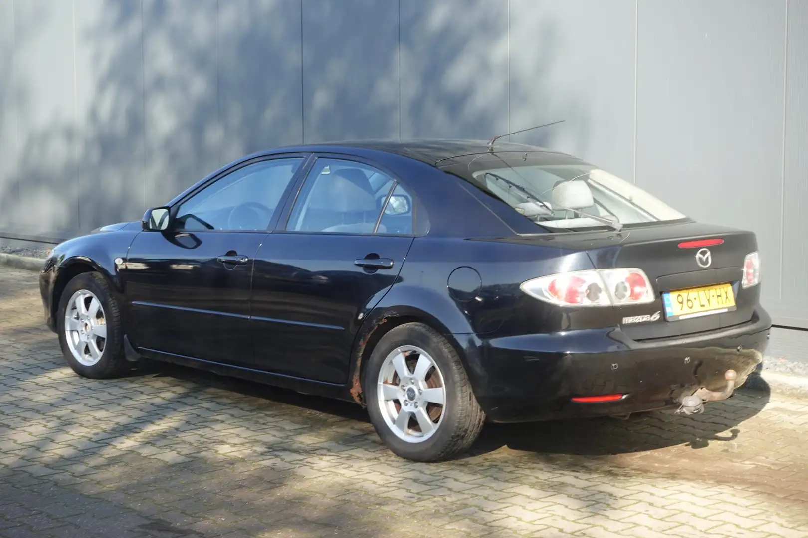 Mazda 6 Sport 1.8i Exclusive Schwarz - 2