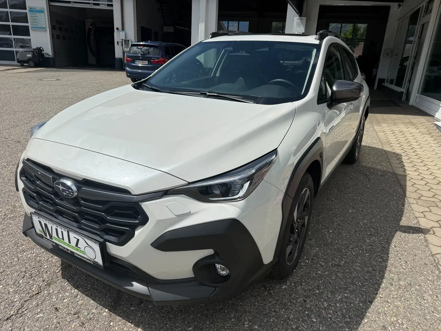Subaru Crosstrek Crosstrek 2,0i e-Boxer CVT Premium Allrad Weiß - 2